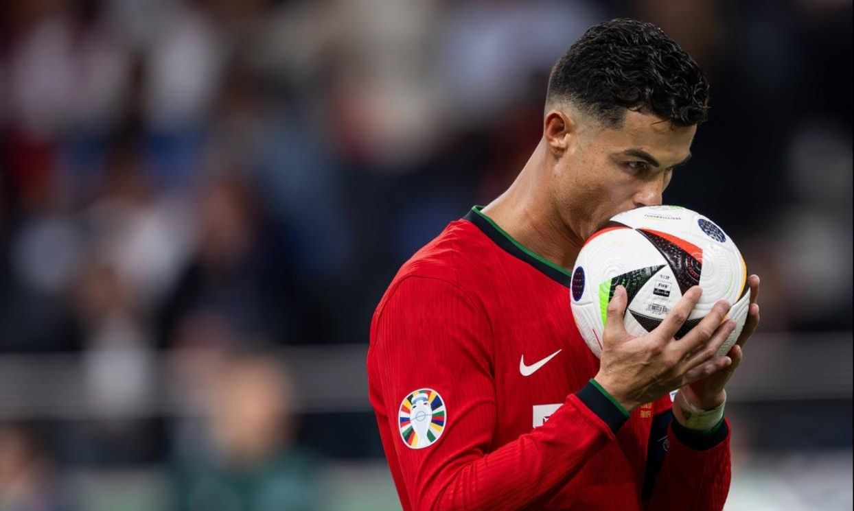 德国队备战下一场比赛，努力争取胜利晋级的简单介绍